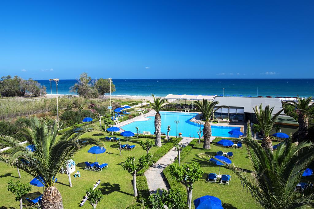 Marinos Beach Hotel