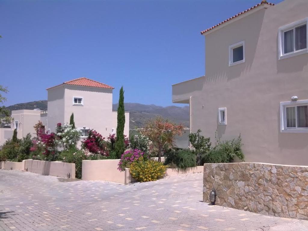 Selini Luxury Villas