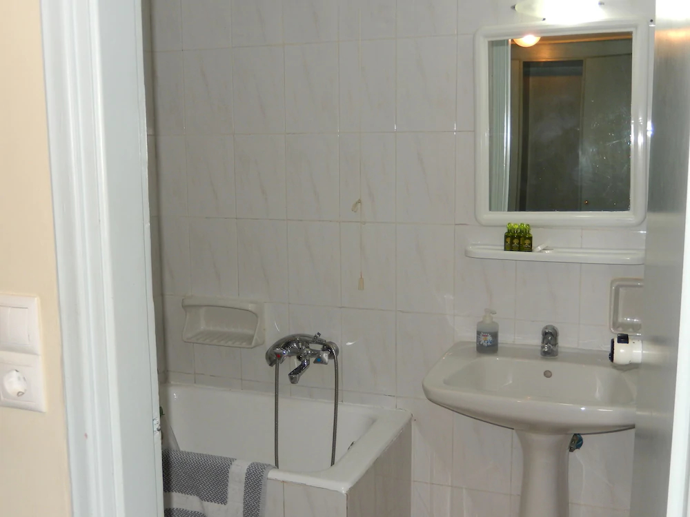 Aloe Apartments & Studios