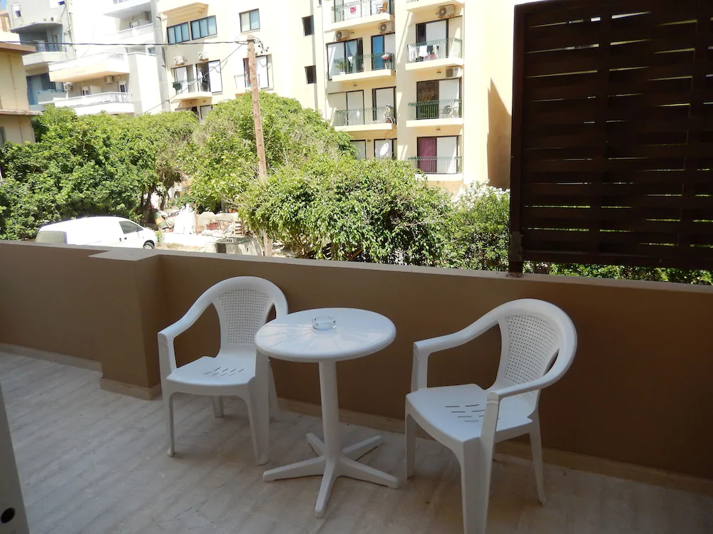 Aloe Apartments & Studios