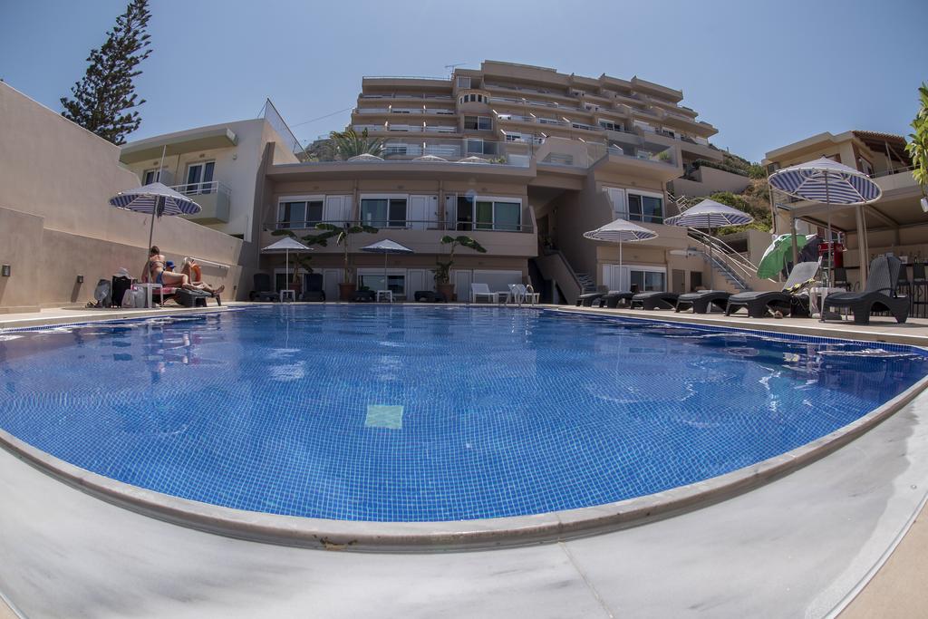 Archipelagos Hotel