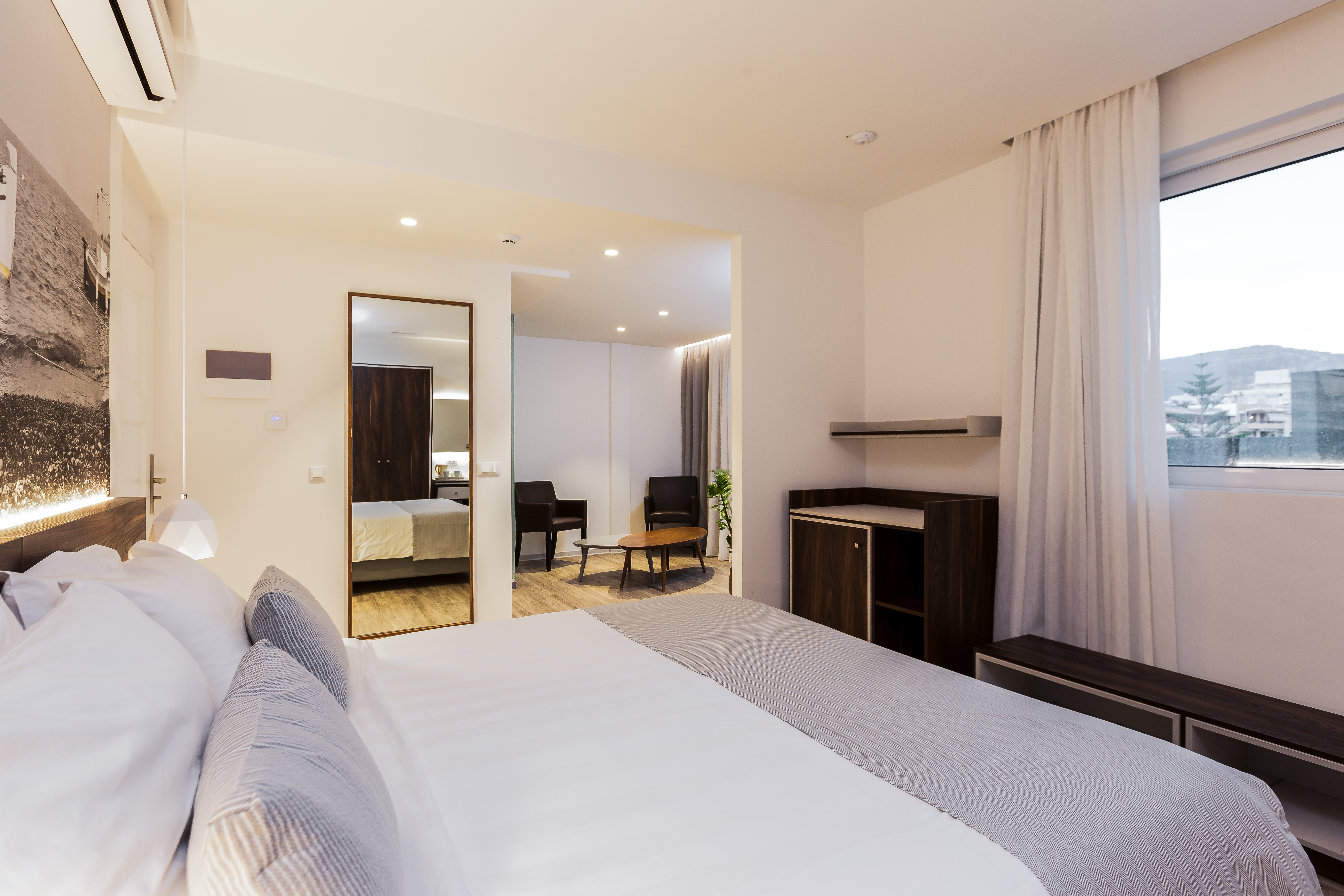 Atrium Ambiance Hotel