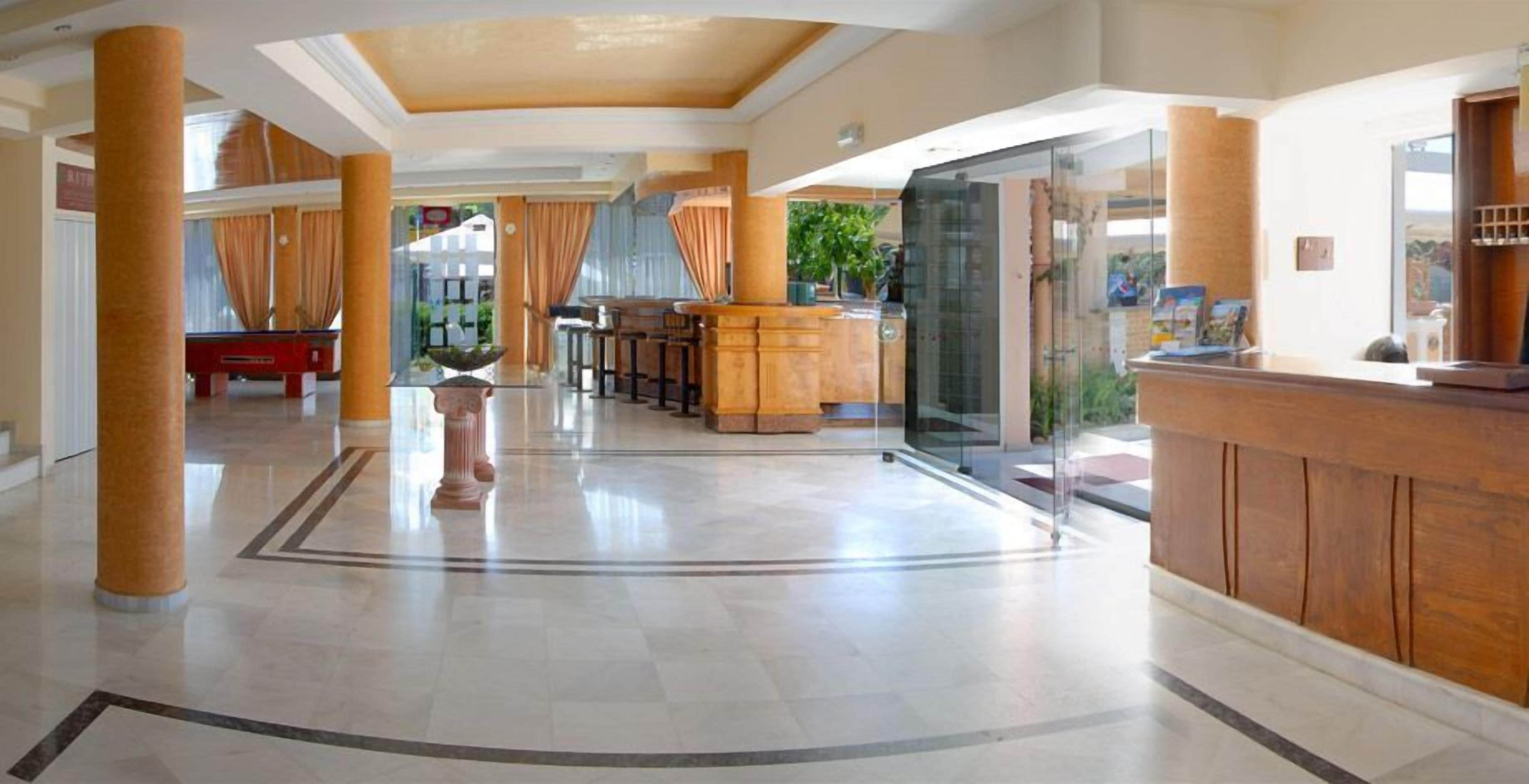Jo An Beach Hotel