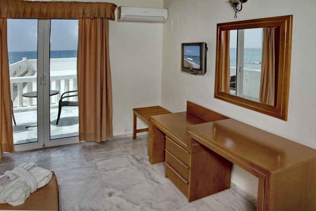 Jo An Beach Hotel