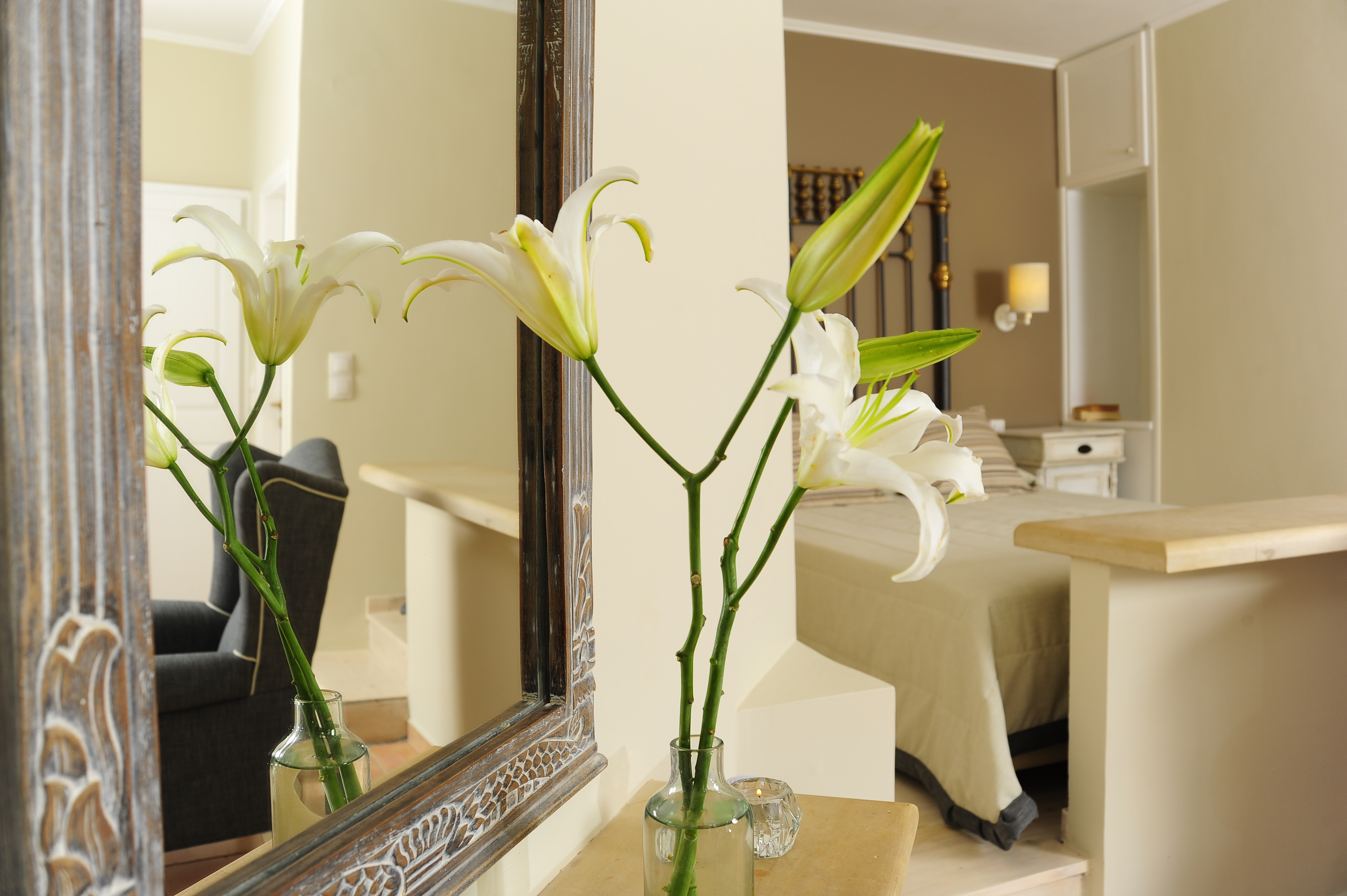 Mythos Suites Hotel