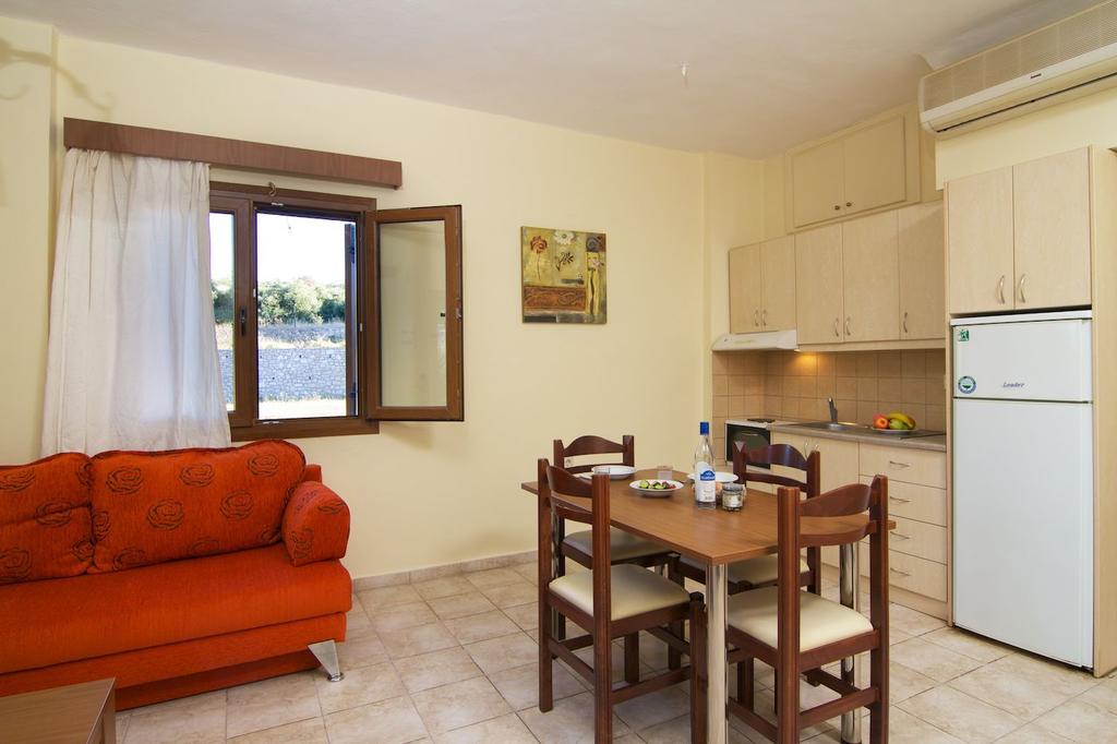 Nisi Apartments