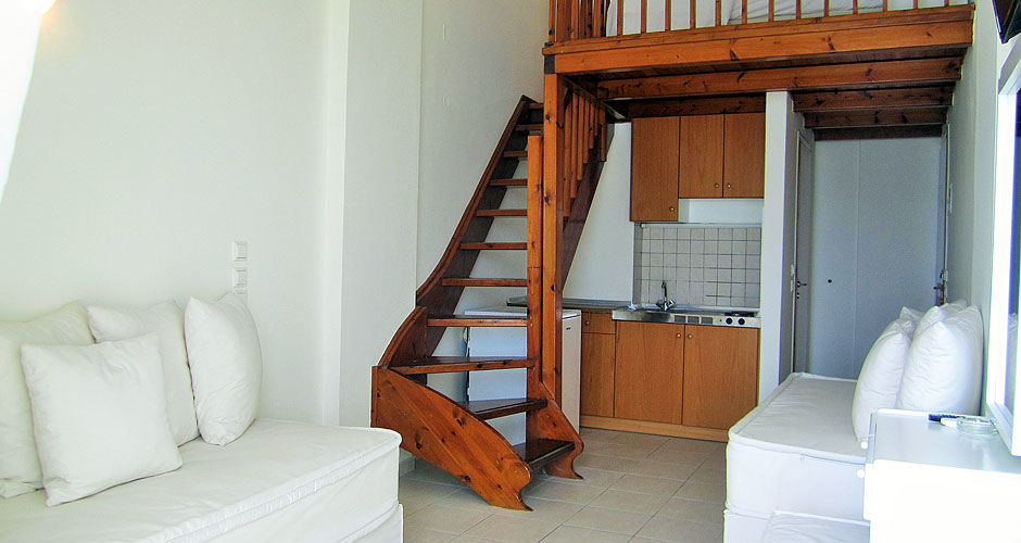 Petradi Beach Lounge Hotel