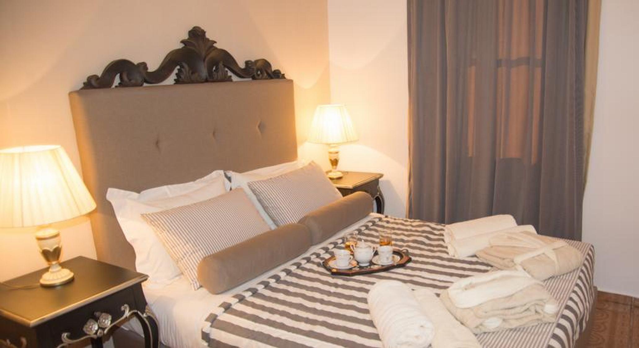 Porto Enetiko Suites