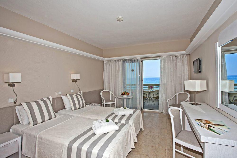 Pearl Beach Hotel