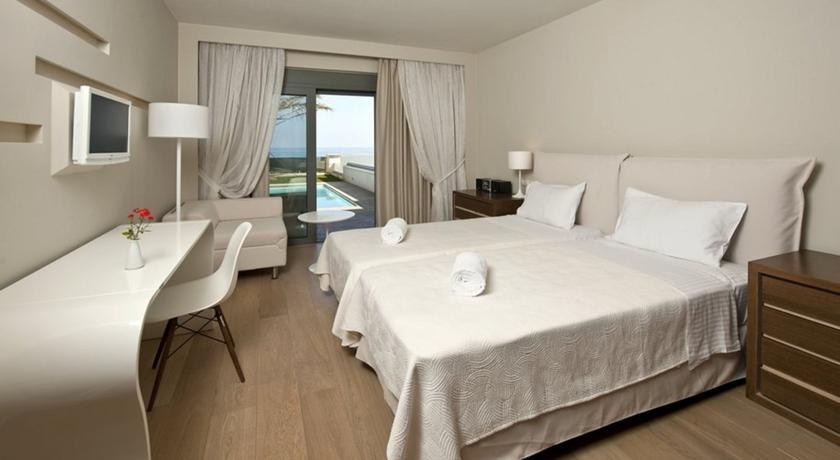 Pearl Beach Hotel