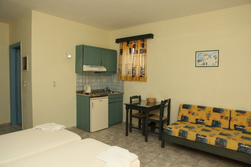 Thalassi Hotel