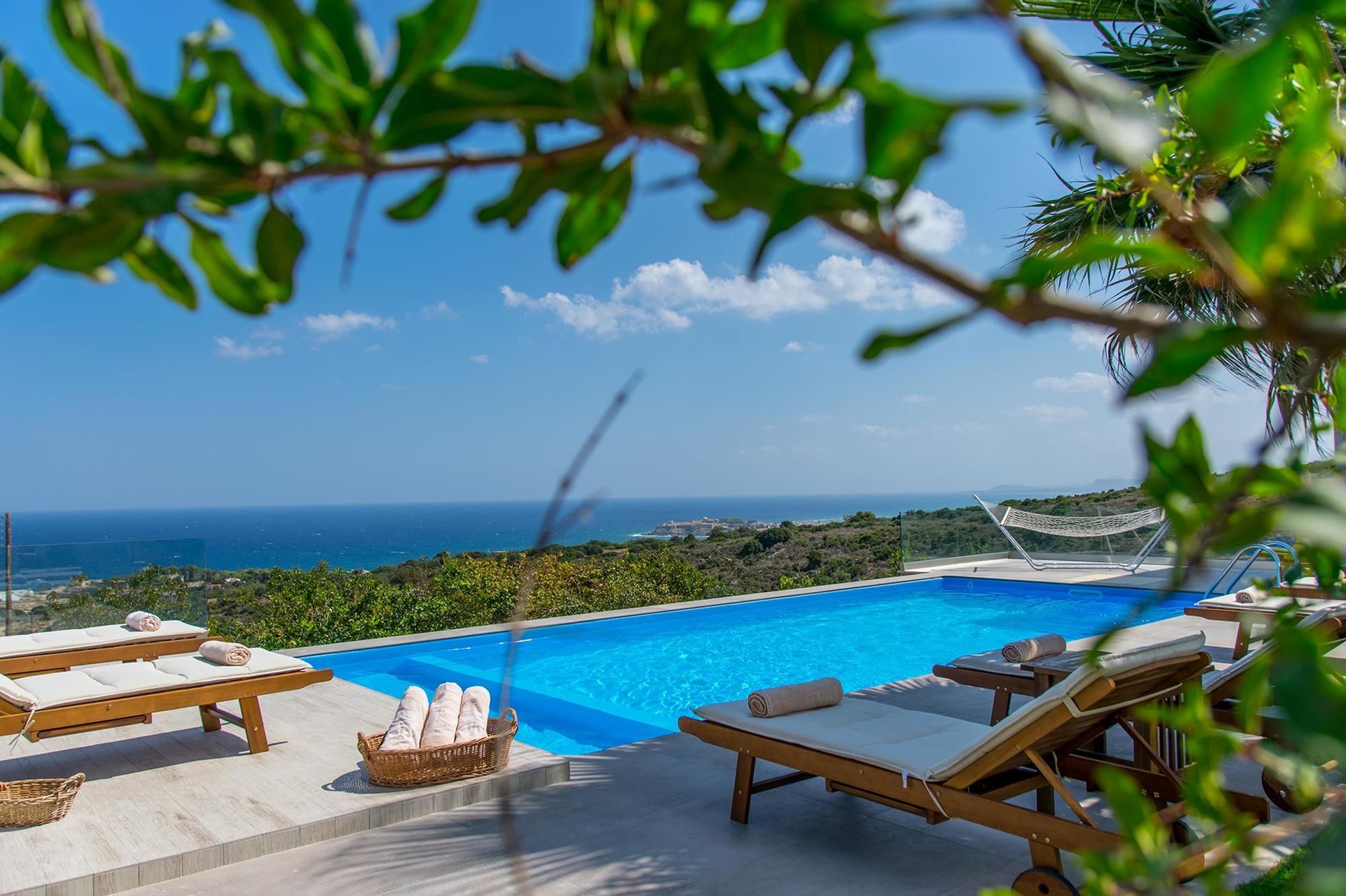 Villa Infinity