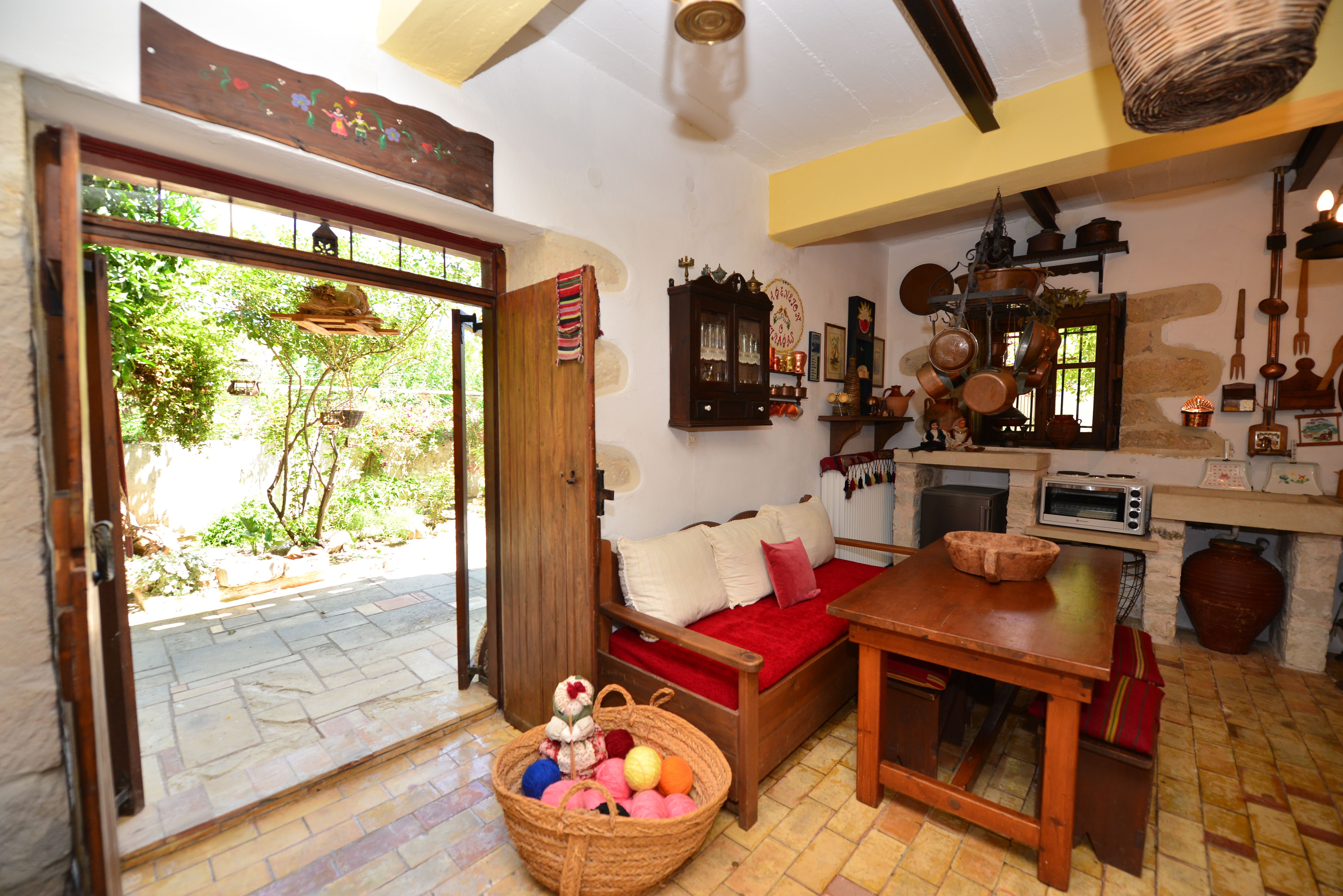 Viglatoras Traditional Apartments