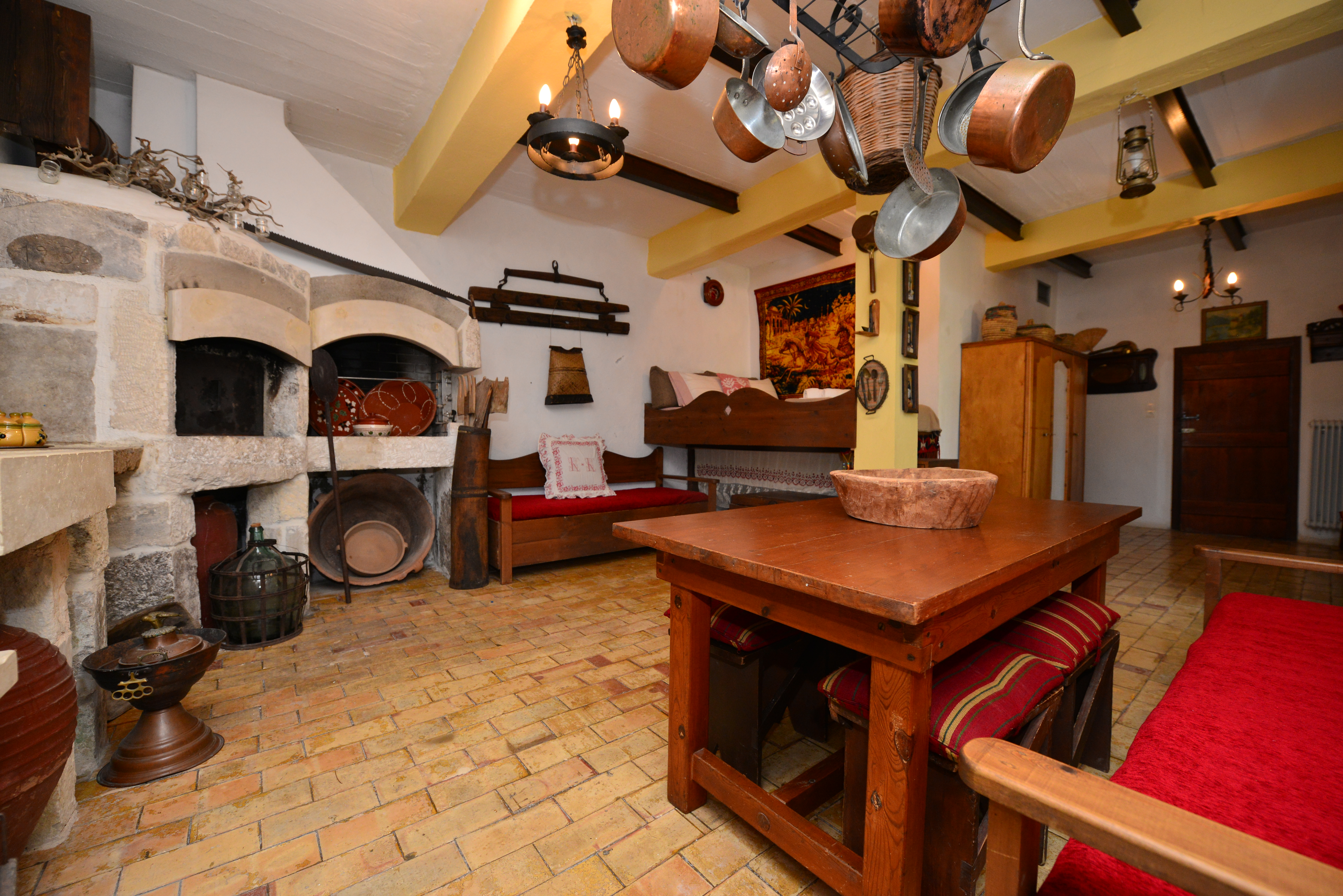 Viglatoras Traditional Apartments