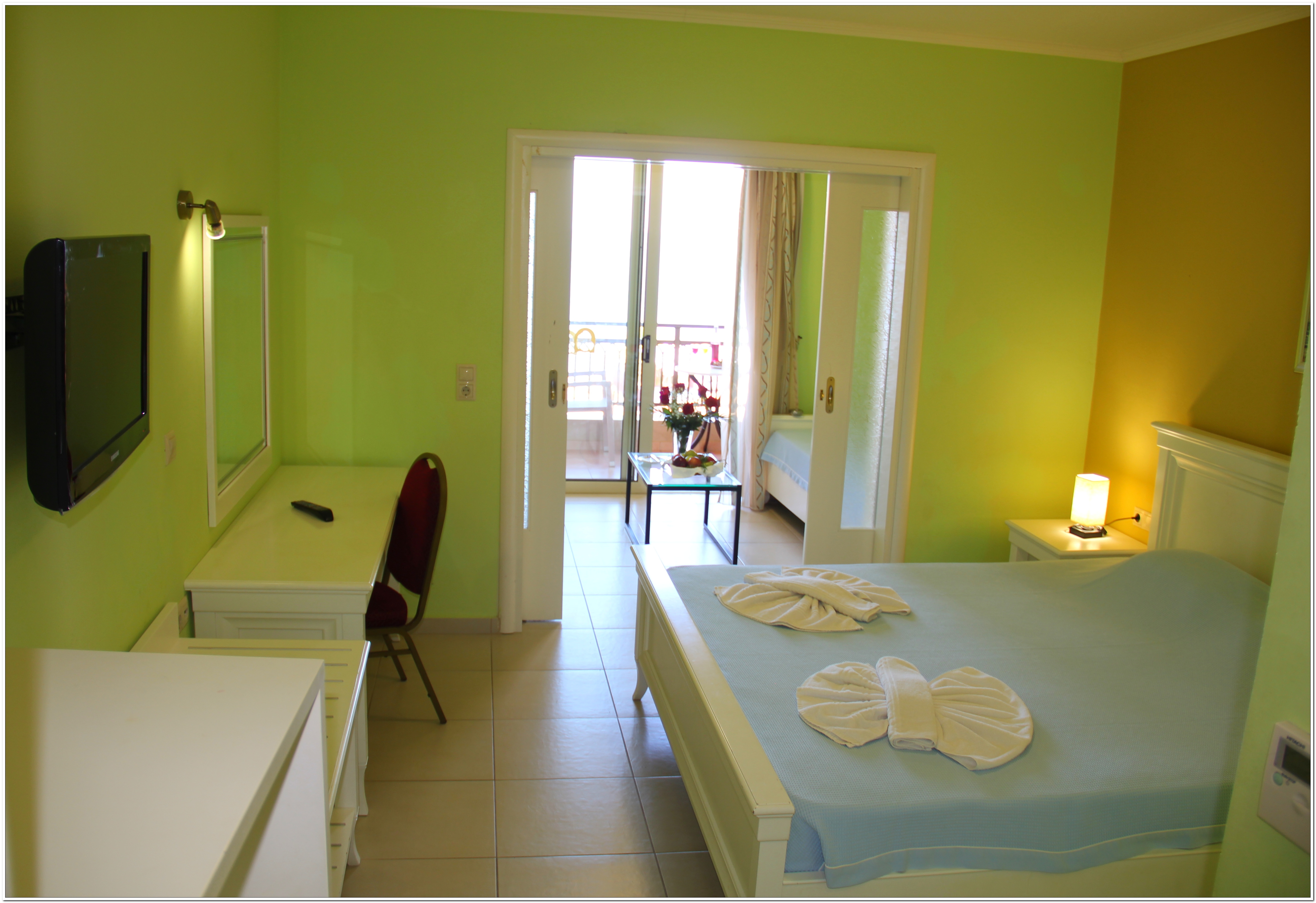 White Olive Elite Rethymno