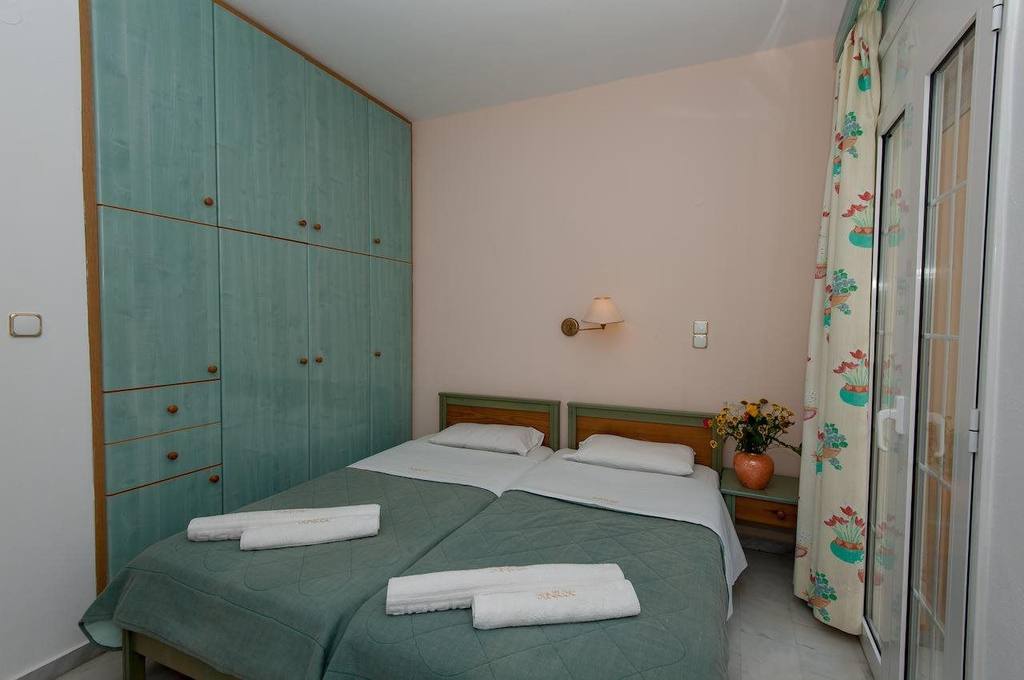 Sunrise Hotel Studios Apartments