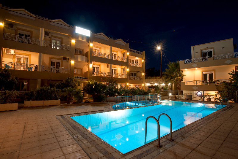 Sunrise Hotel Studios Apartments