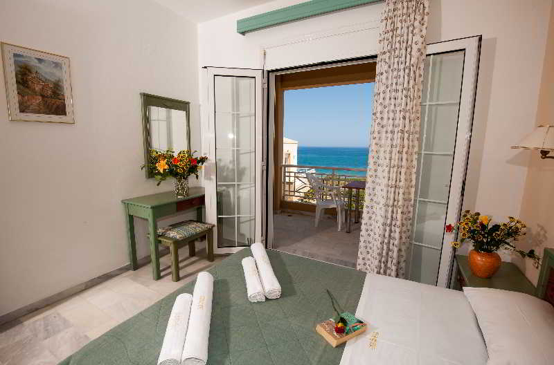Sunrise Hotel Studios Apartments
