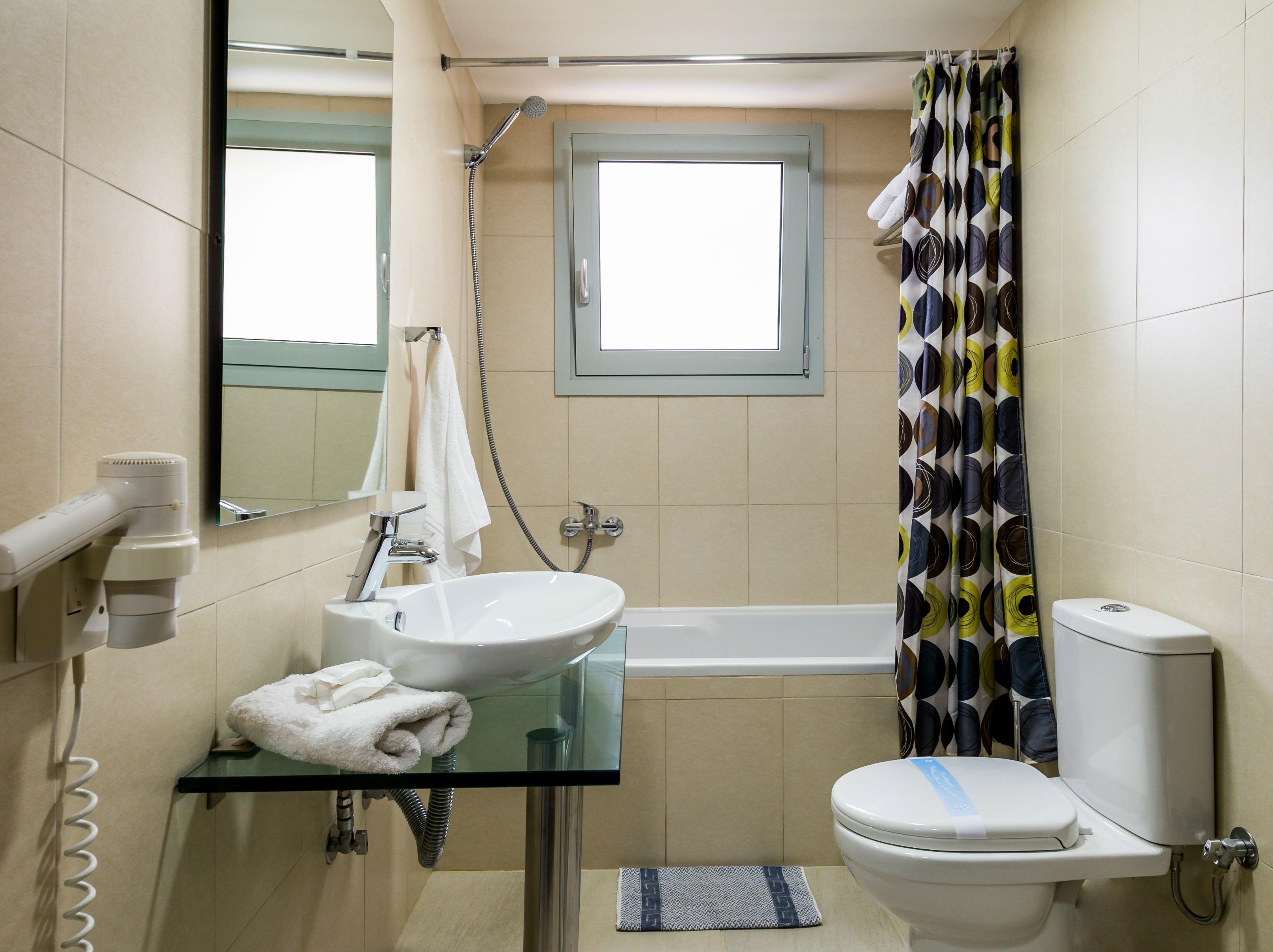 Angela Studios & Apartments