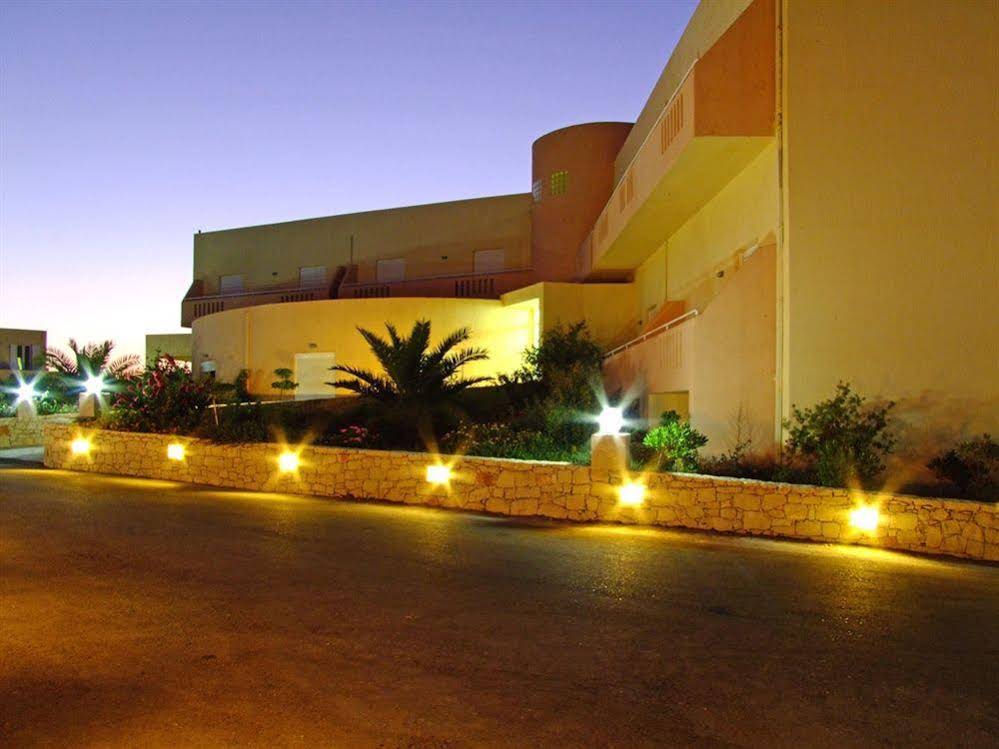 Hotel Sea Breeze