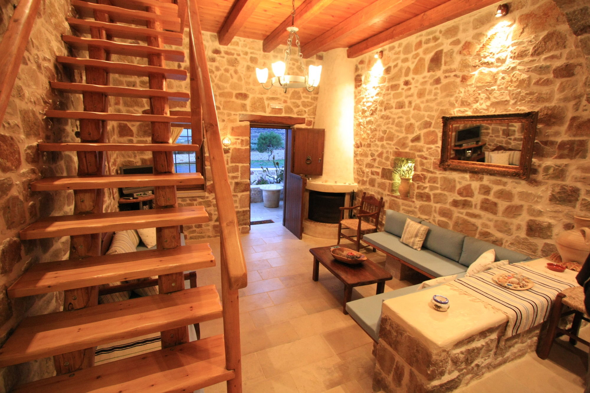 Lithos Houses