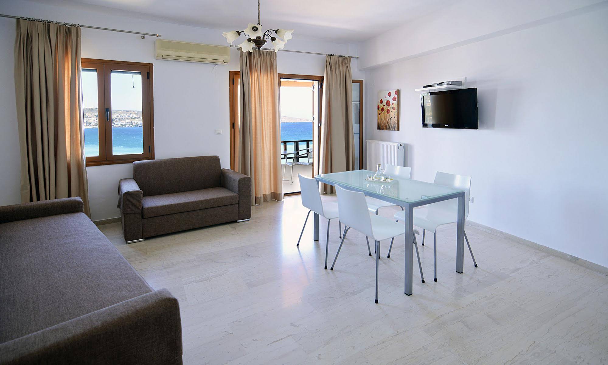 Simon Apartments