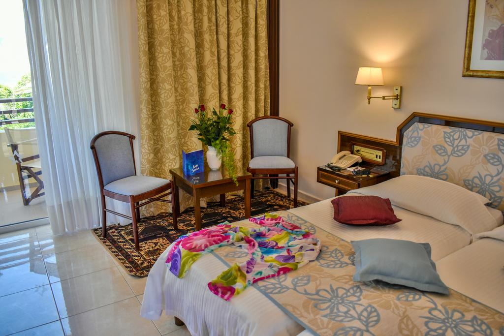 Creta Royal