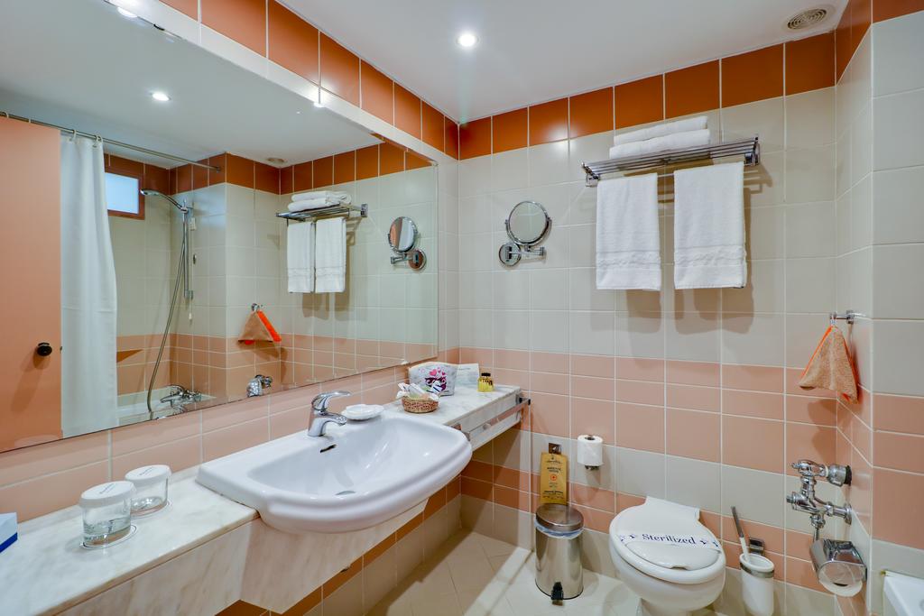 Creta Royal
