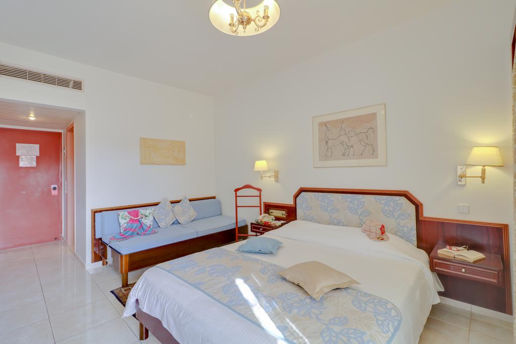 Creta Royal