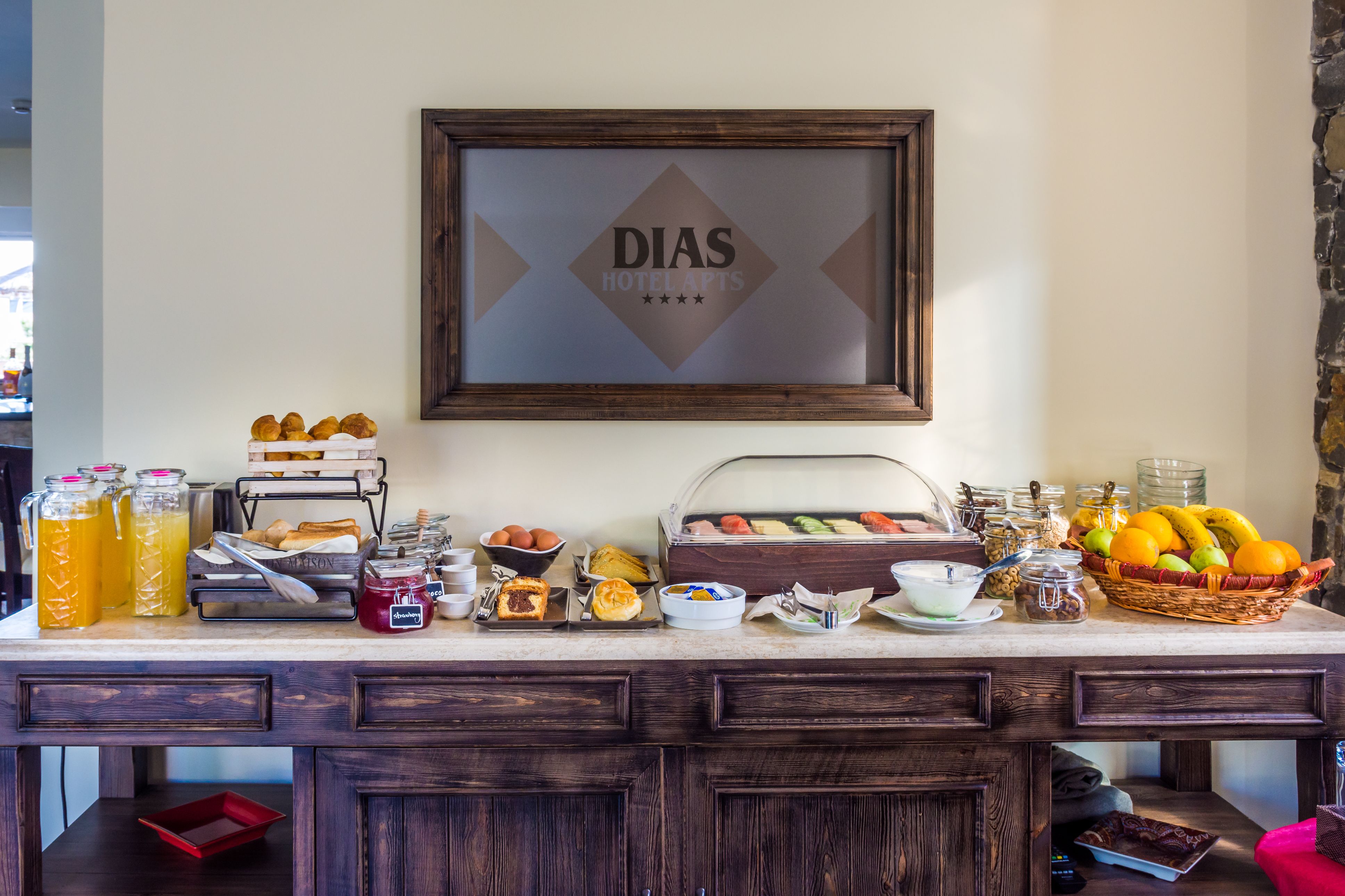 Dias Hotel & Apartments