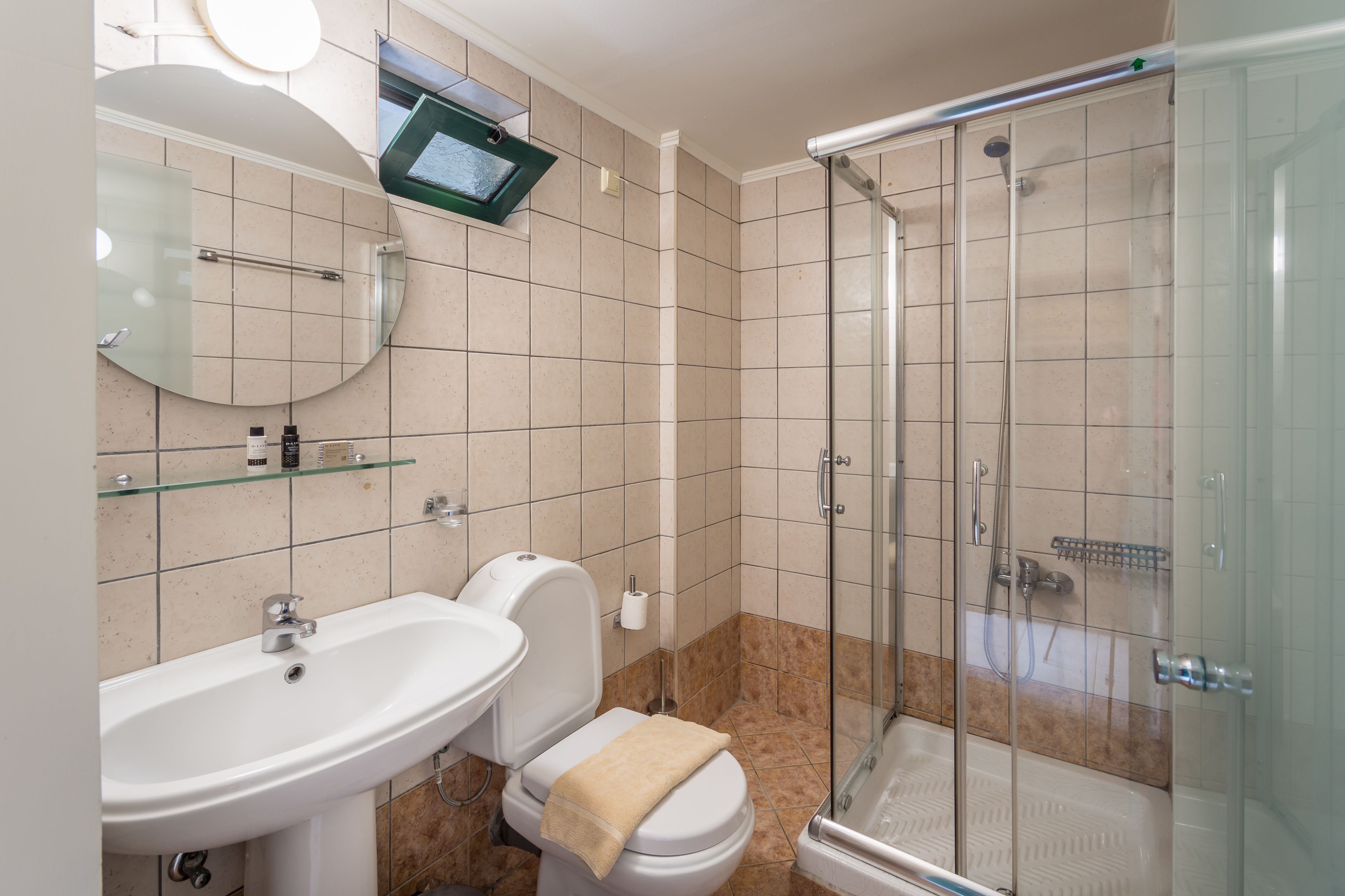Dias Hotel & Apartments