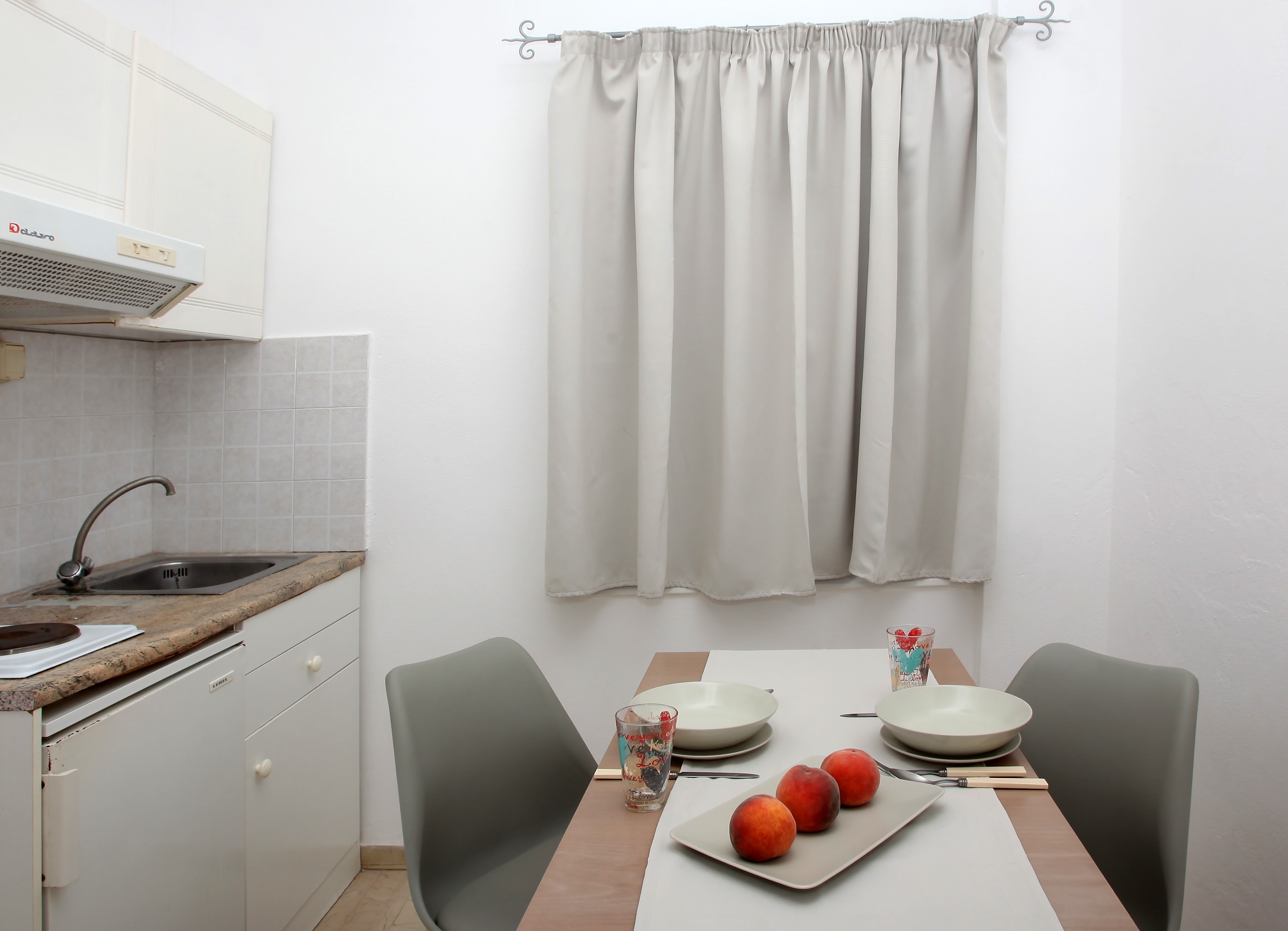 Iraklis Apartments