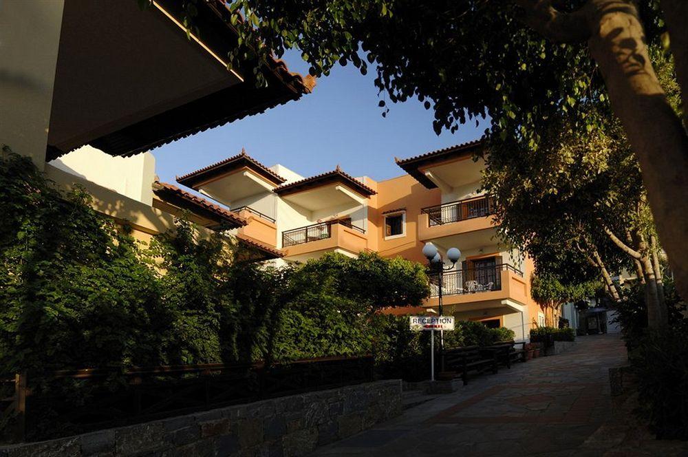 Koni Village Hotel