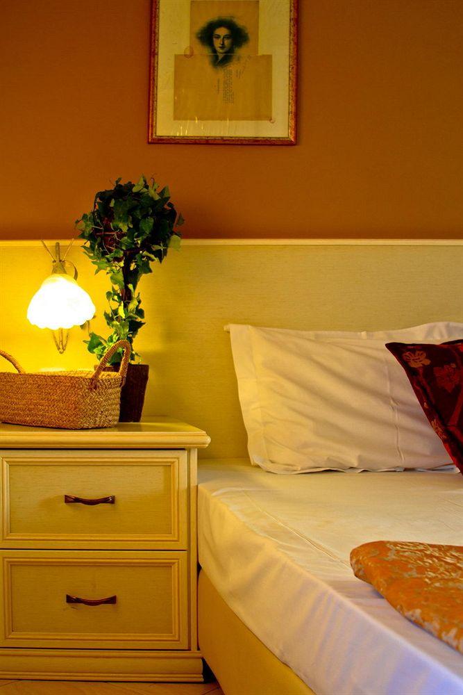 Cactus Bay Hotel