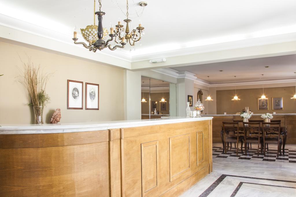 Nami Hotel & Suites