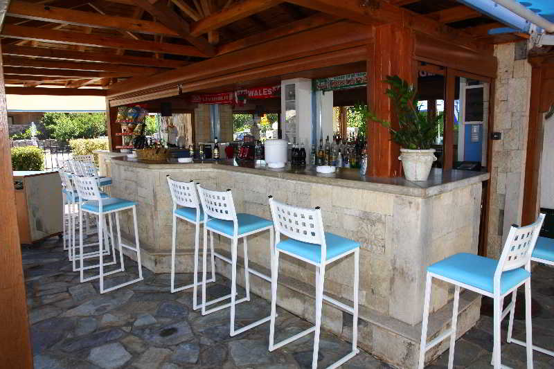 Villa Anna Apartments