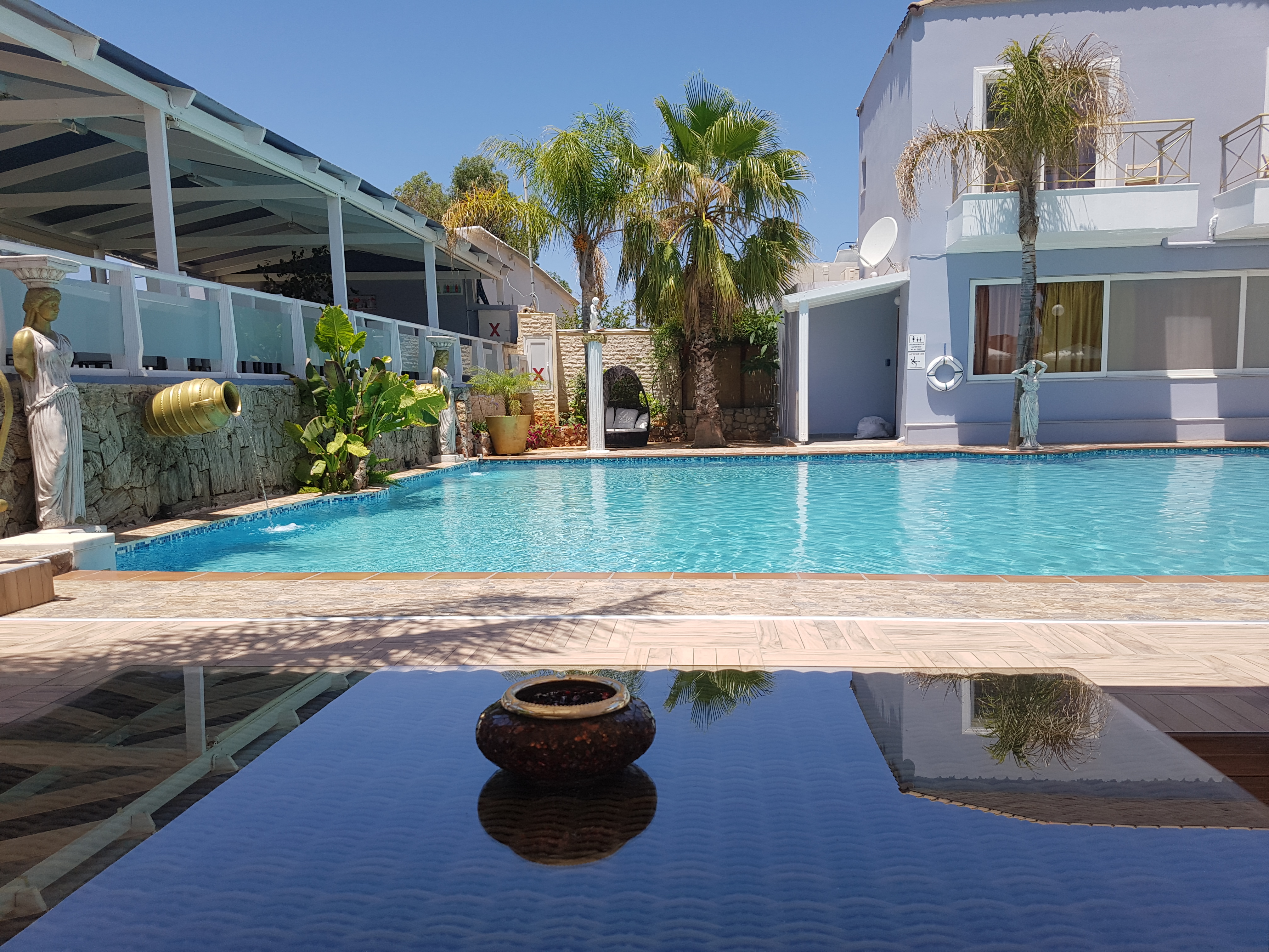 Paradice Hotel