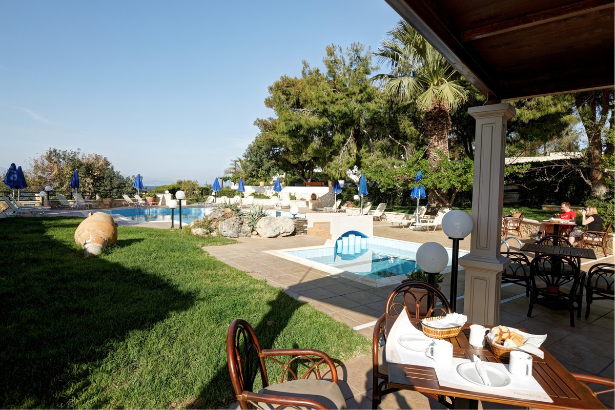Alianthos Suites