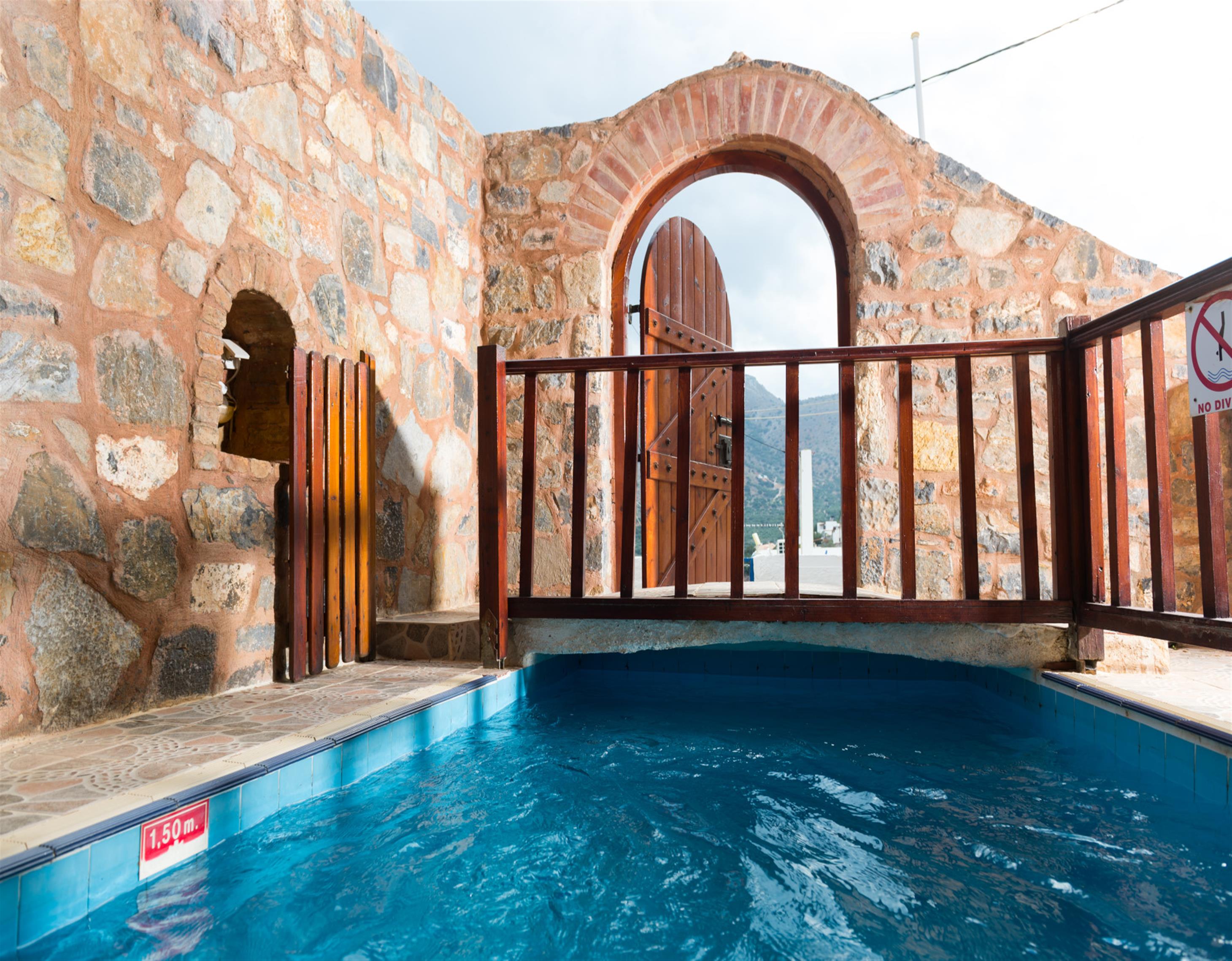 The Traditional Homes of Crete - Almond Tree Villas