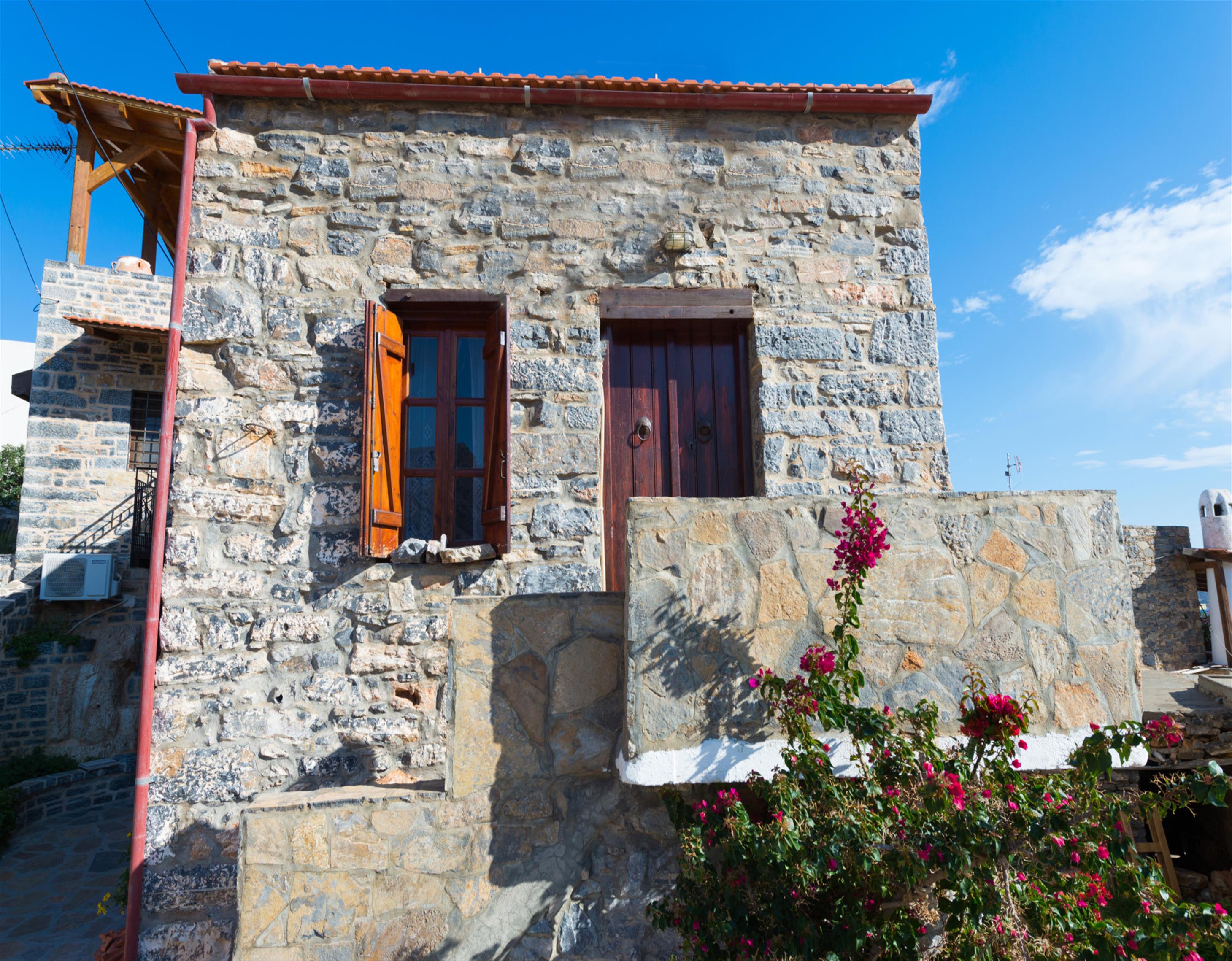 The Traditional Homes of Crete - Almond Tree Villas