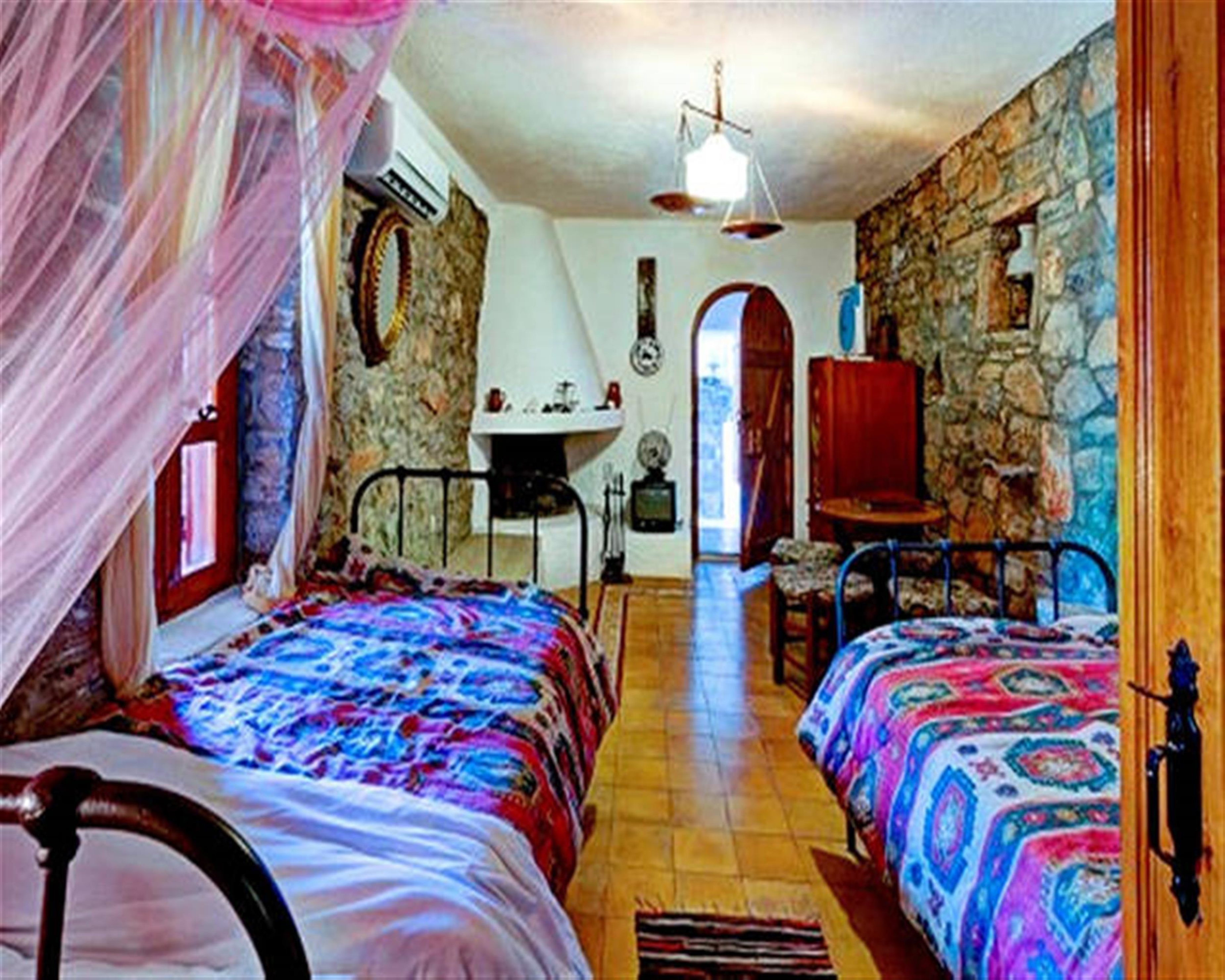 The Traditional Homes of Crete - Almond Tree Villas