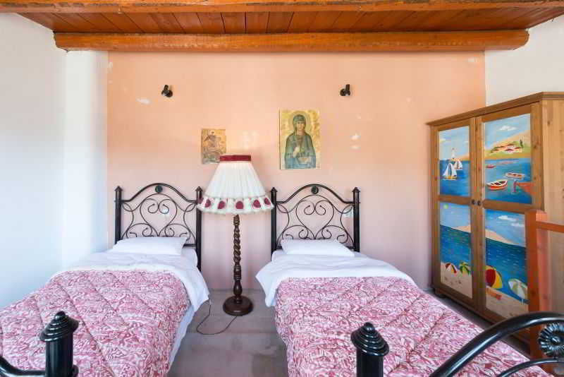 The Traditional Homes of Crete - Almond Tree Villas