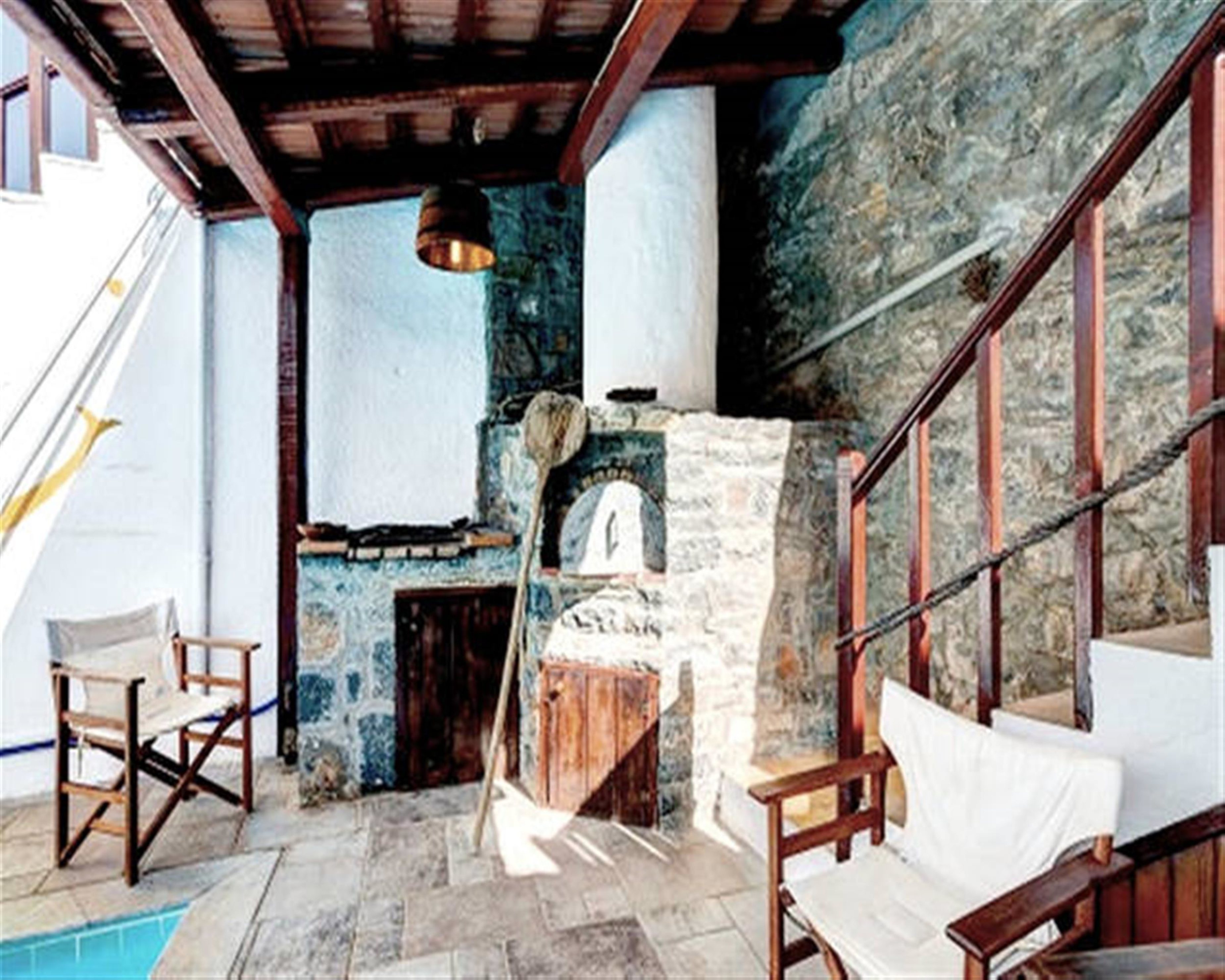 The Traditional Homes of Crete - Almond Tree Villas