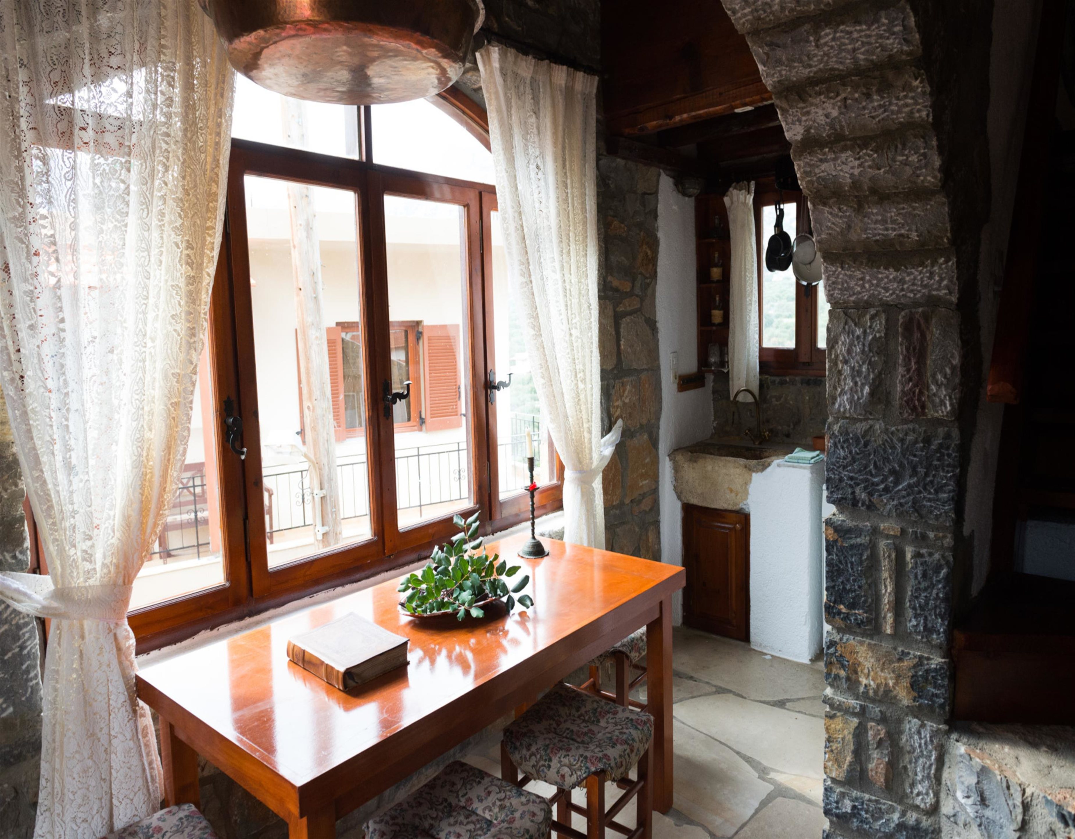 The Traditional Homes of Crete - Almond Tree Villas