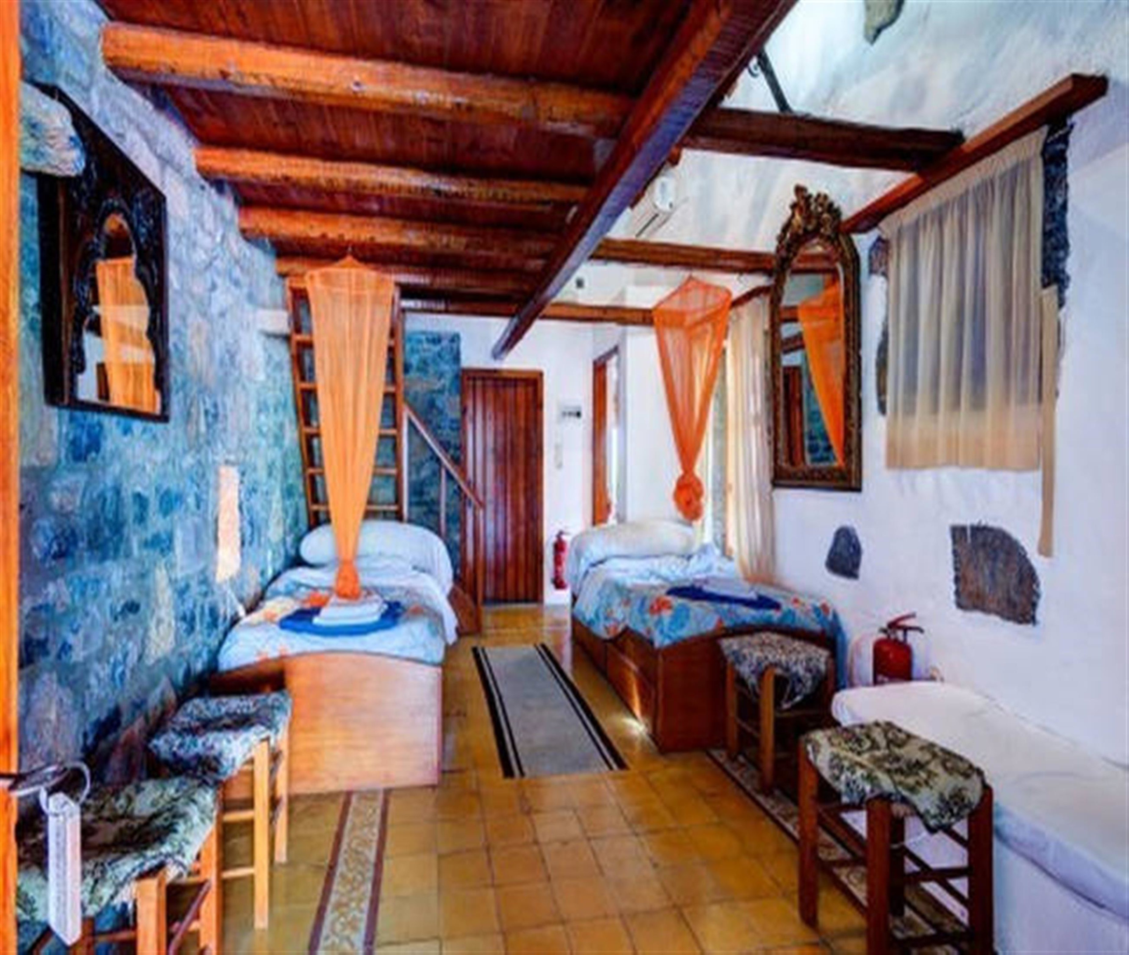 The Traditional Homes of Crete - Almond Tree Villas