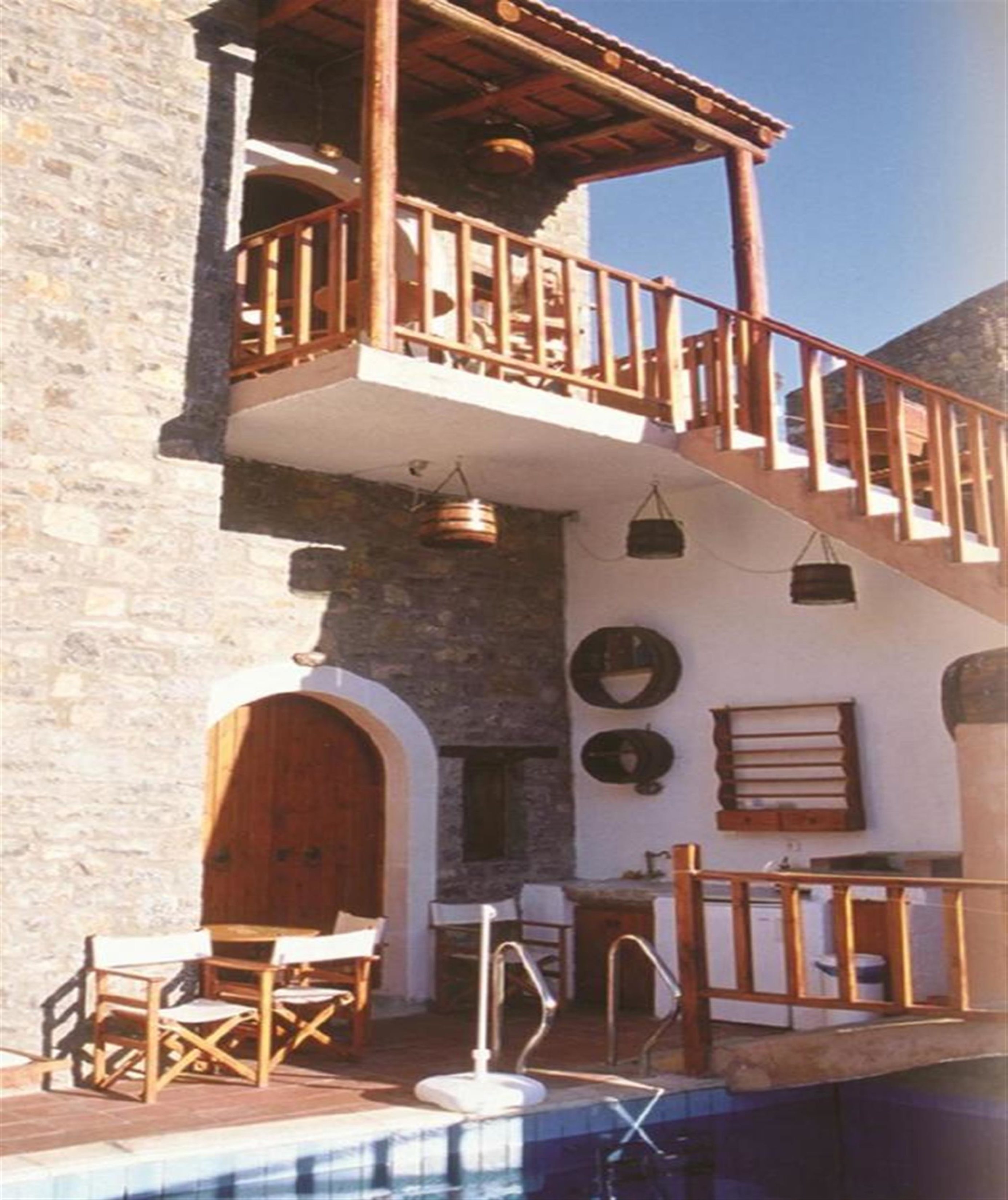 The Traditional Homes of Crete - Almond Tree Villas
