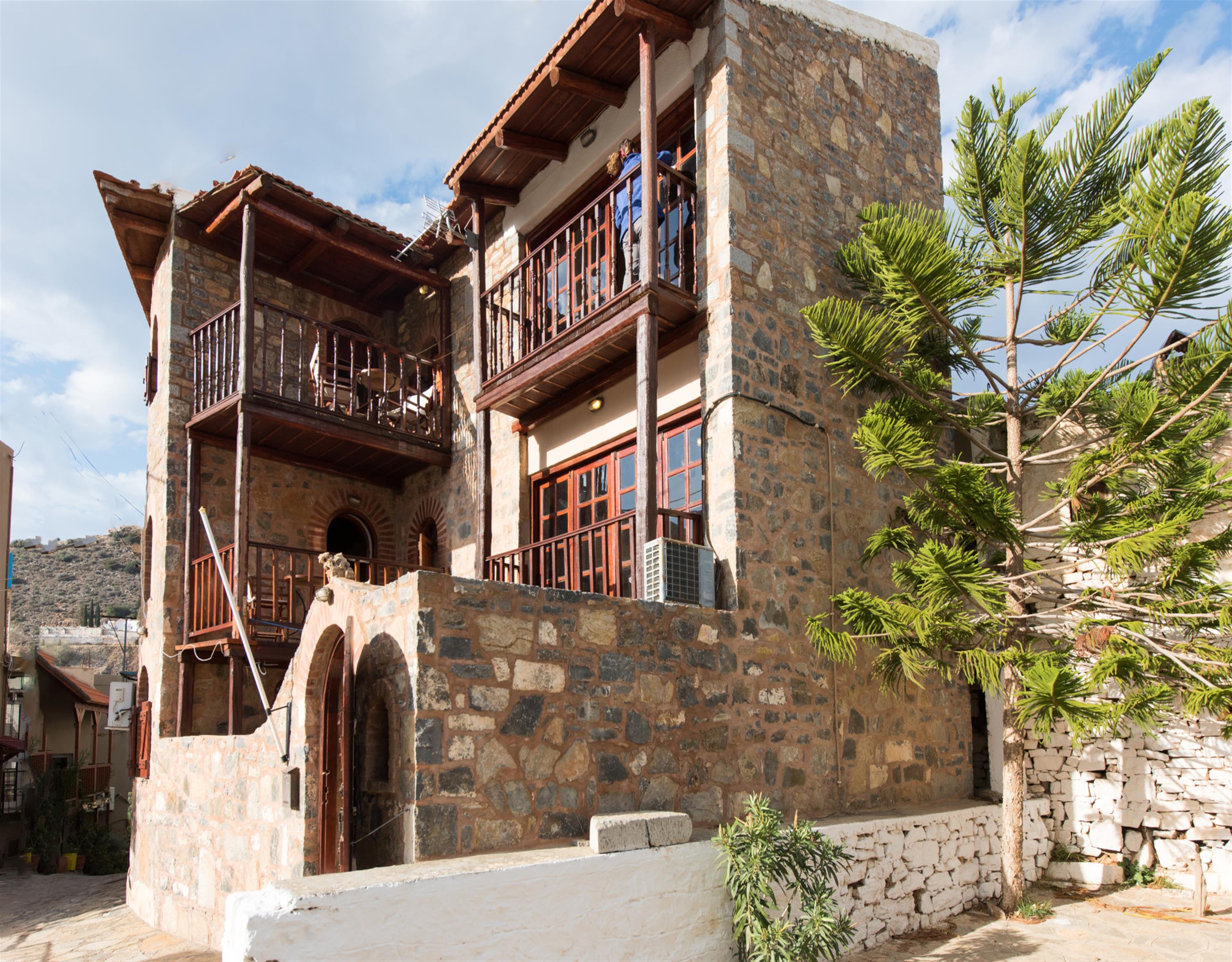 The Traditional Homes of Crete - Almond Tree Villas