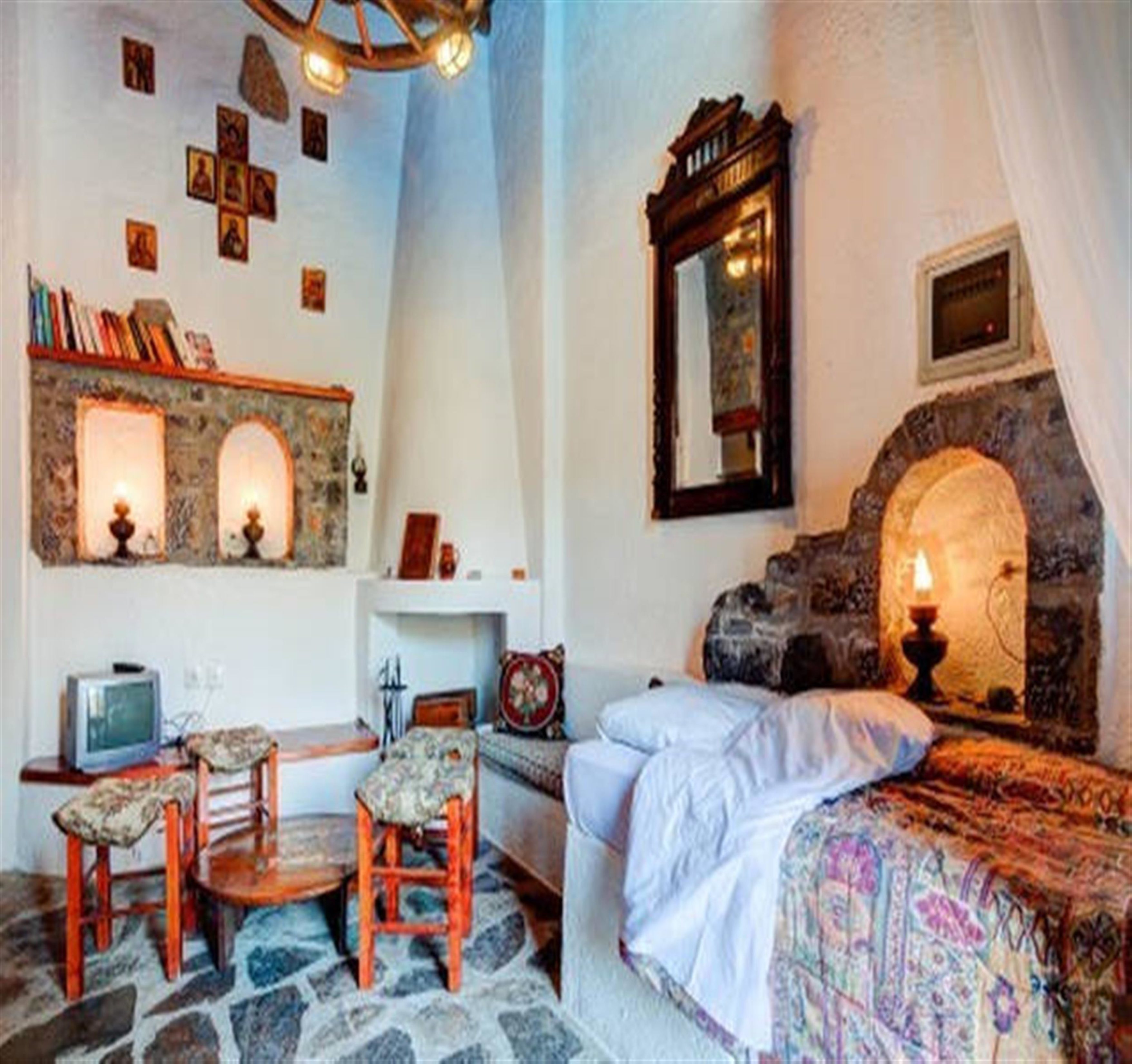 The Traditional Homes of Crete - Almond Tree Villas