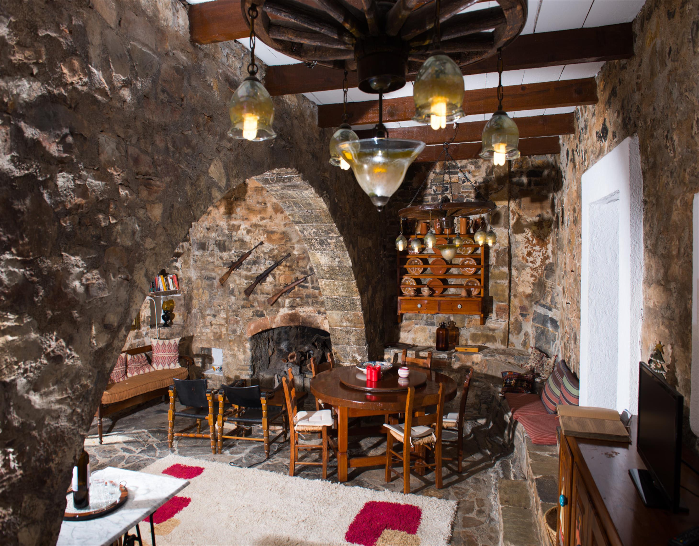 The Traditional Homes of Crete - Almond Tree Villas