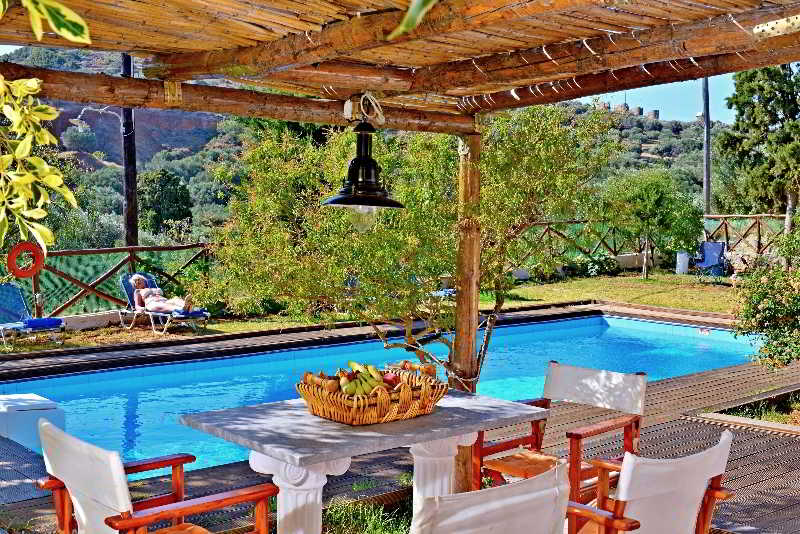 The Traditional Homes of Crete - Almond Tree Villas